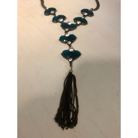 Anthropologie Jewelry - Anthropologie Teal Glass Lariat Statement Necklace